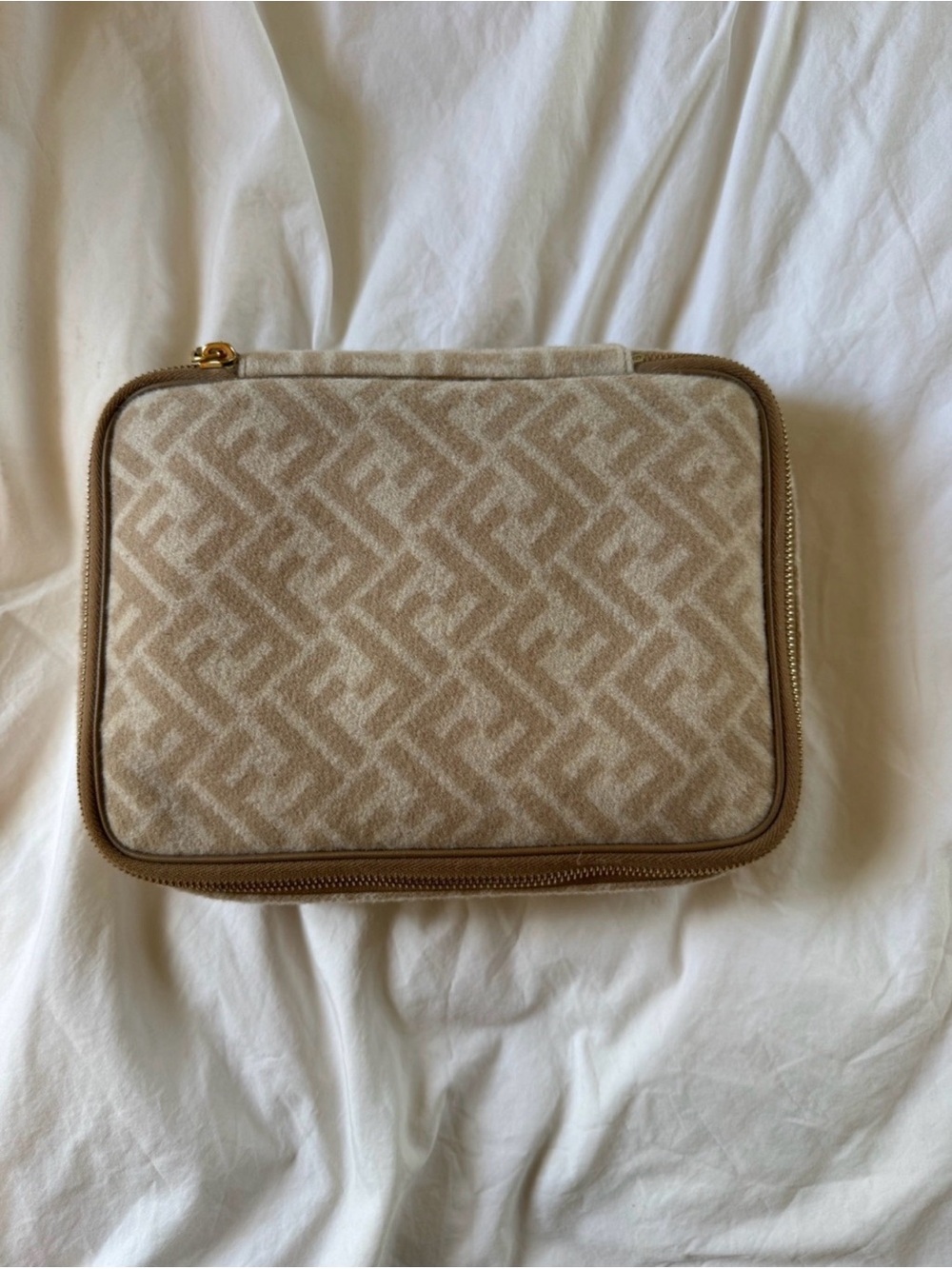 Vintage Fendi Wool Toiletry Bag - Picture 2 of 9